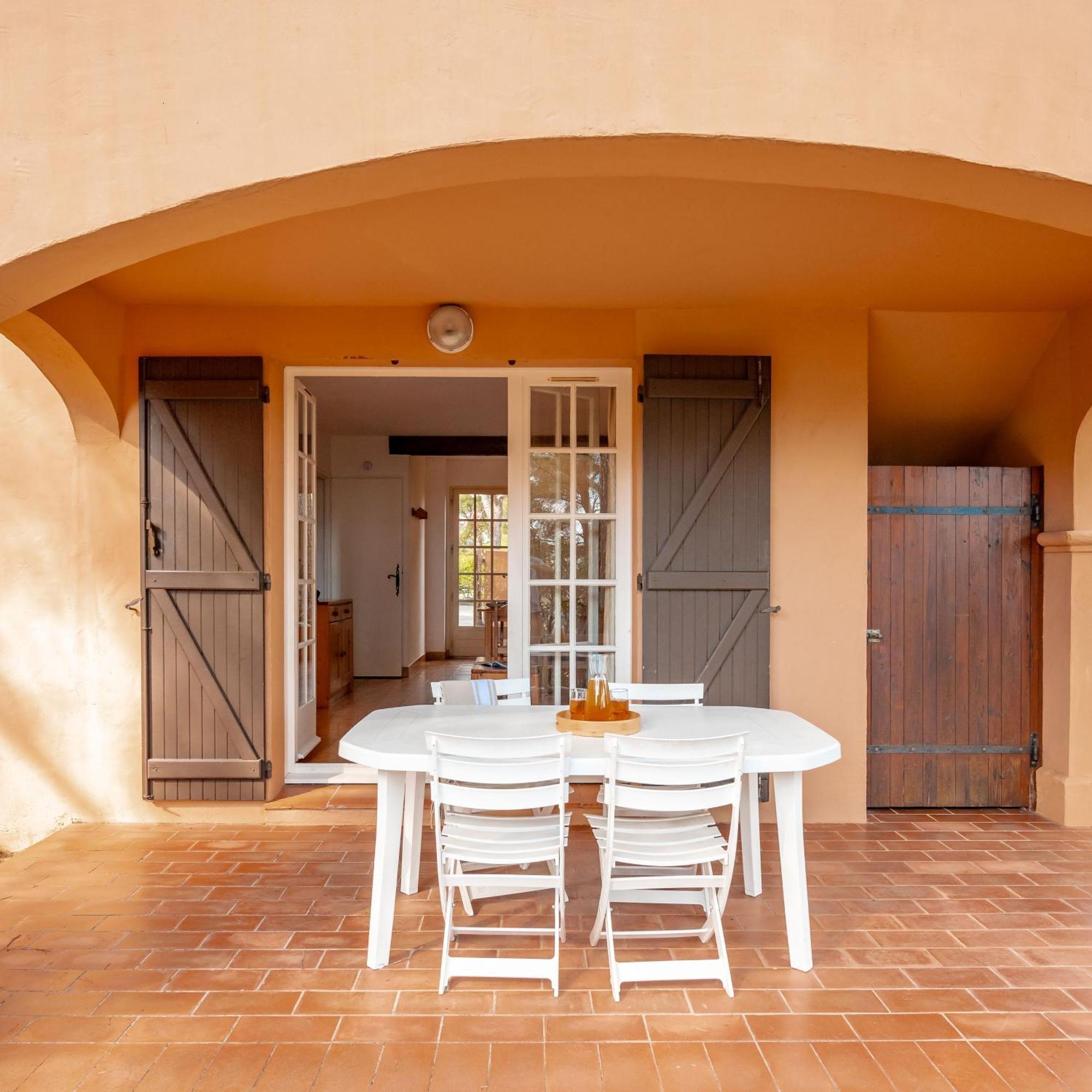 Residence Partenaire Le Domaine De Garlande Cavalaire-sur-Mer Buitenkant foto