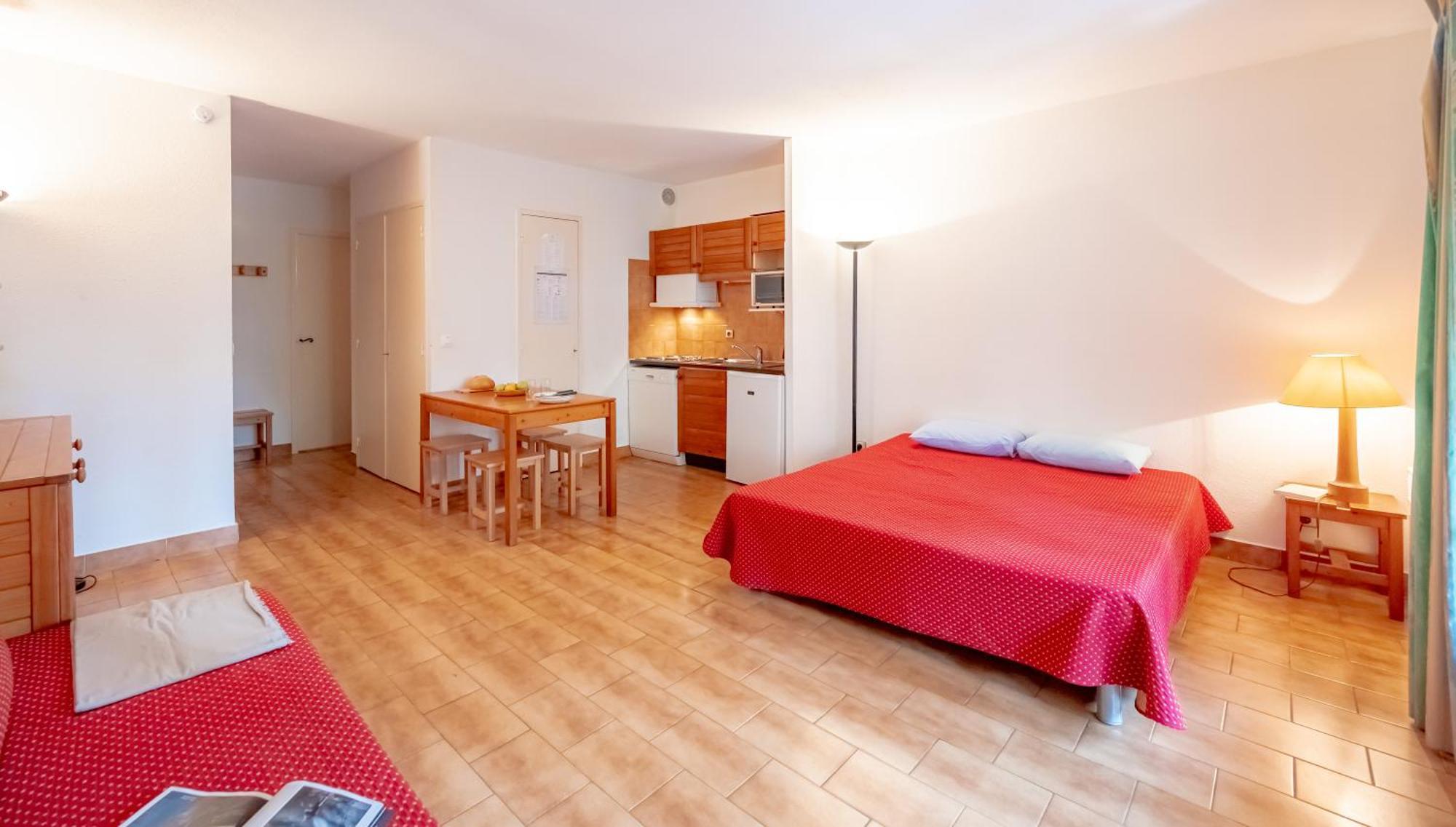 Residence Partenaire Le Domaine De Garlande Cavalaire-sur-Mer Buitenkant foto
